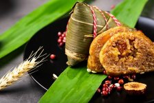 五芳齋：粽子與快餐，一山不容“二虎”