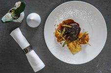 賣噱頭的“高端”中餐，比新消費(fèi)的泡沫更大