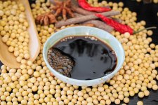 醬油茅的危機(jī)背后，藏著千億級(jí)的調(diào)味料賽道